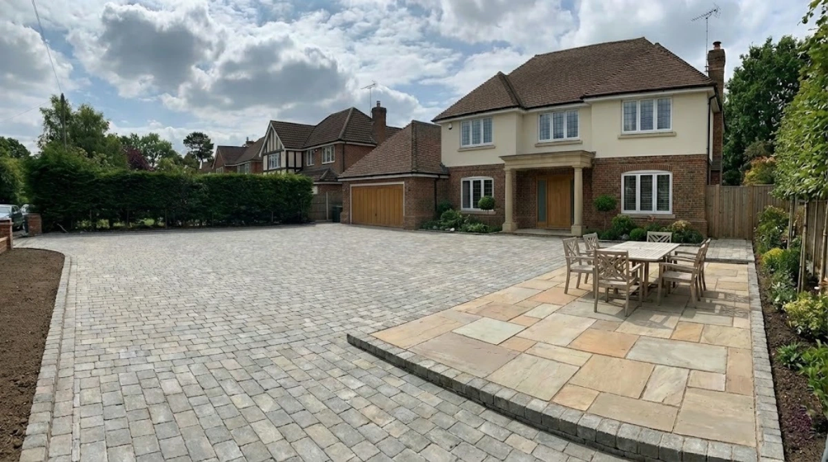 Resin bound driveway installation UK