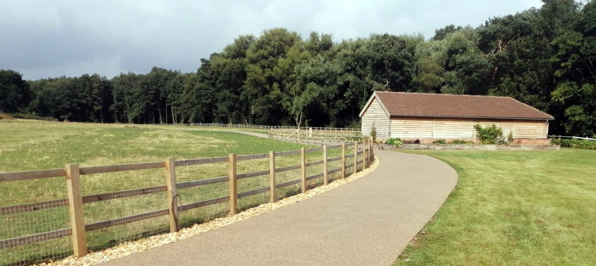 resin bound driveways hertfordshire