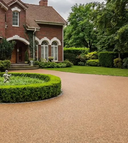 Professional tarmac driveway construction work