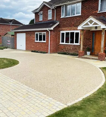 Resin bound driveway installation layers